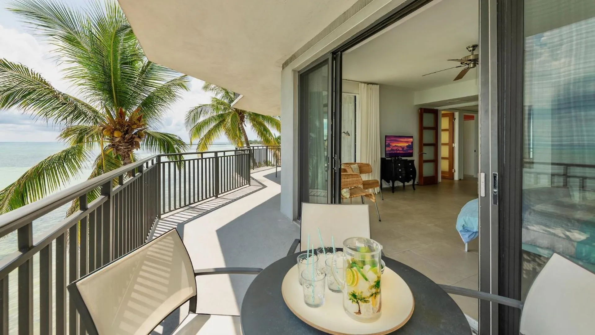 Windswept Palms By Last Key Realty كي وست شقة